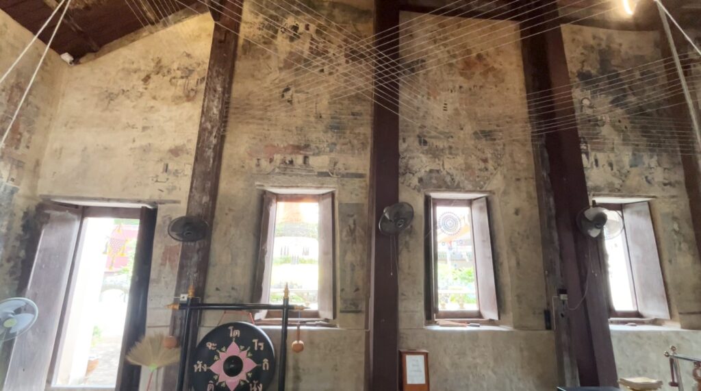 Historic mural paintings at Wat Tapon Noi