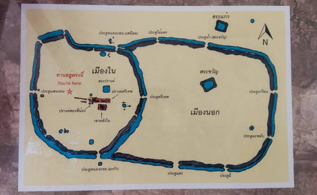Map showing the inner and outer towns of ancient Si Thep