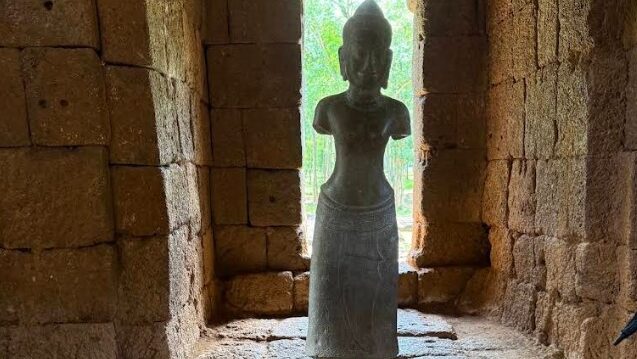 Mahayana Buddhist sculpture at Mueang Sing Historical Park