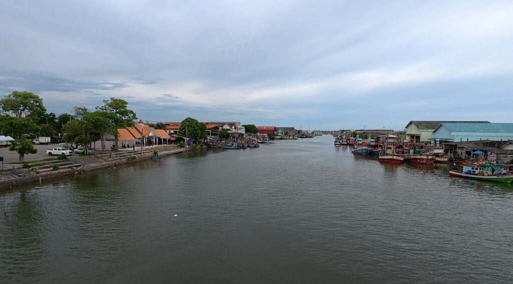 Road leading into the coastal community near Rayong harbour
