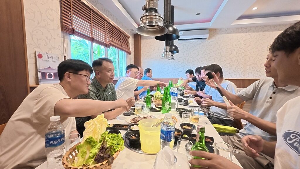Final moments of a company golf tournament in Thailand