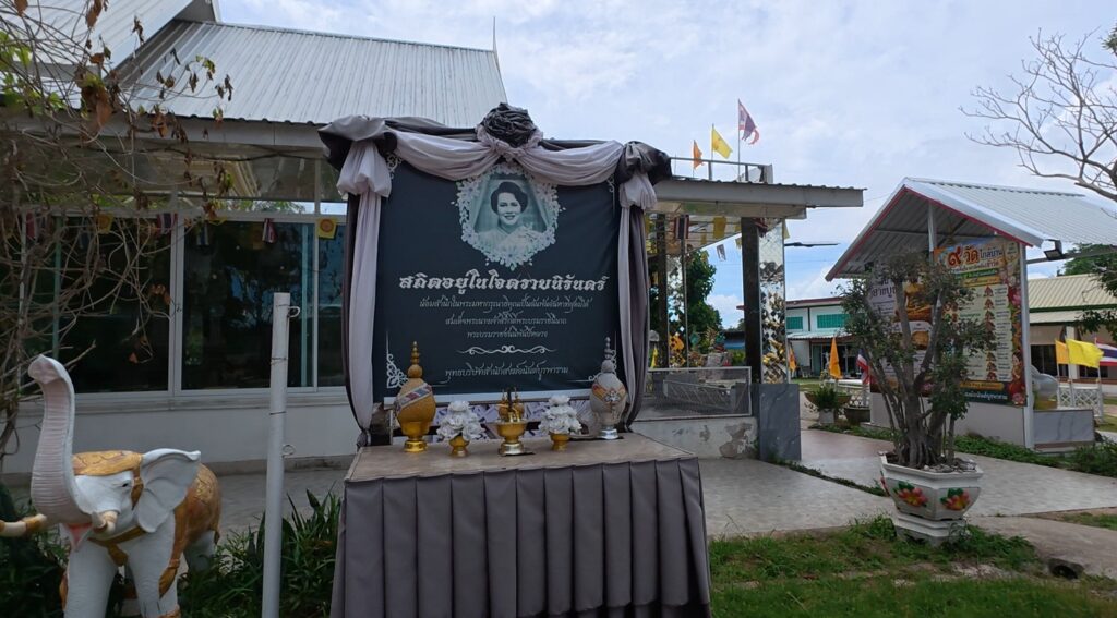 Royal memorial display inside Anan Burapharam sanctuary in Chonburi