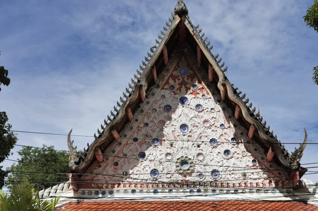 Chinese ceramic decoration on the old ubosot of Wat Mai Ket Ngam