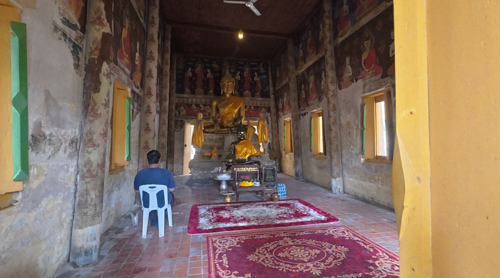 Entrance view into the historic ubosot of Wat Tan Lom